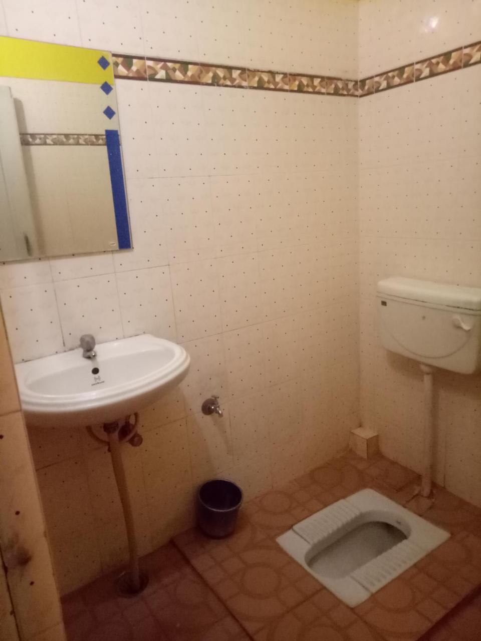 Hotel Sangeeth Lodging مَسّور المظهر الخارجي الصورة